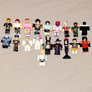 Roblox Figures